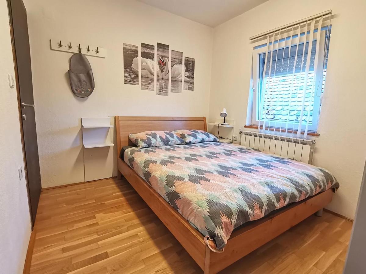 Apartman Sunny Lika Gospić Exterior foto