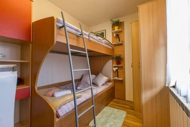 Apartman Sunny Lika Gospić Exterior foto